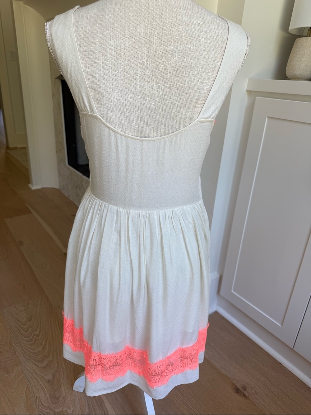 Women’s Free People Cream & Neon Coral Lace Trim Babydoll Dress Size 4 - Picture 2 of 8